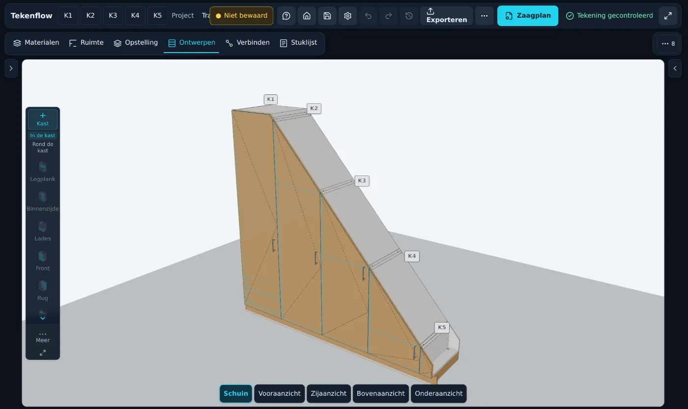 Tekenflow met de trapkast in 3D: vier vakken en een puntkast onder de schuinte van de trap, met eiken deuren op een witte korpus.